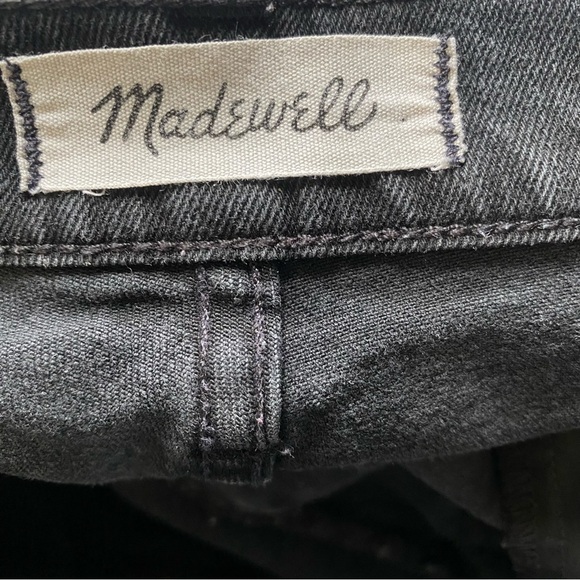 Madewell High-Rise Denim Shorts in Lunar Wash - Picture 12 of 12